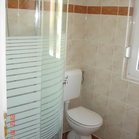 Lino Apartment