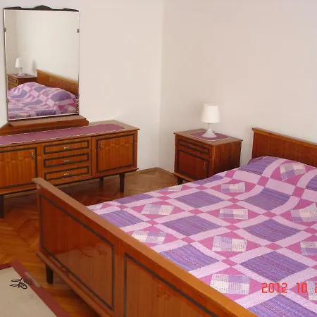 Lino Apartment *